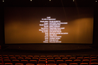 凯发k8官网国际党委组织召开《长津湖》观影活动